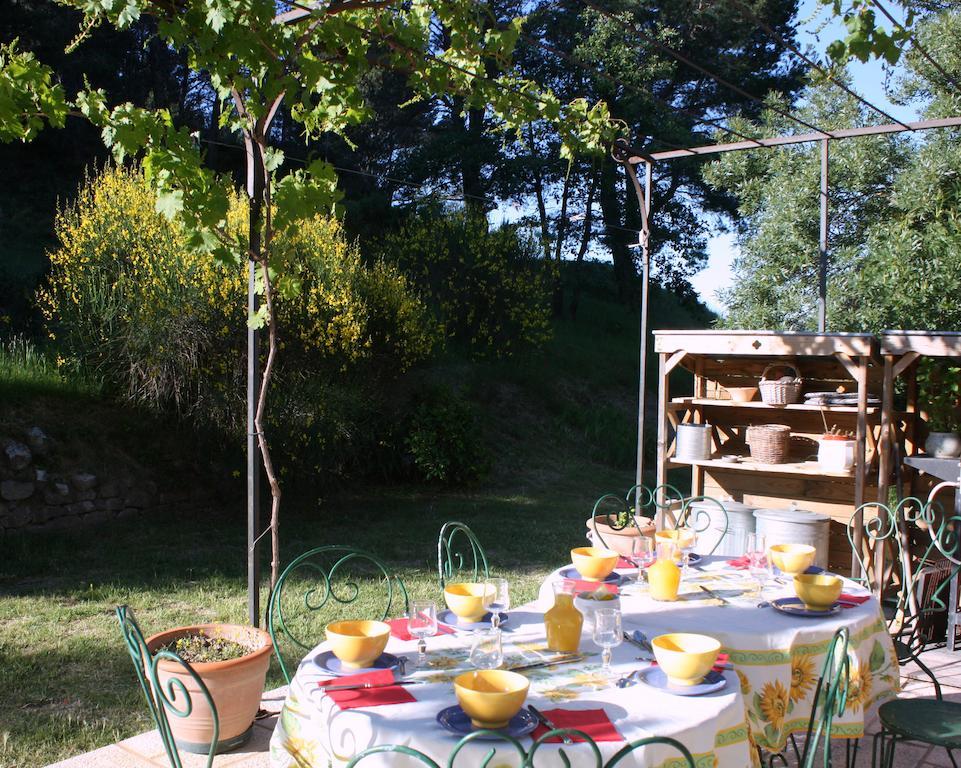 Domaine De "Creva-Tinas" Bed & Breakfast Mailhac Exterior photo