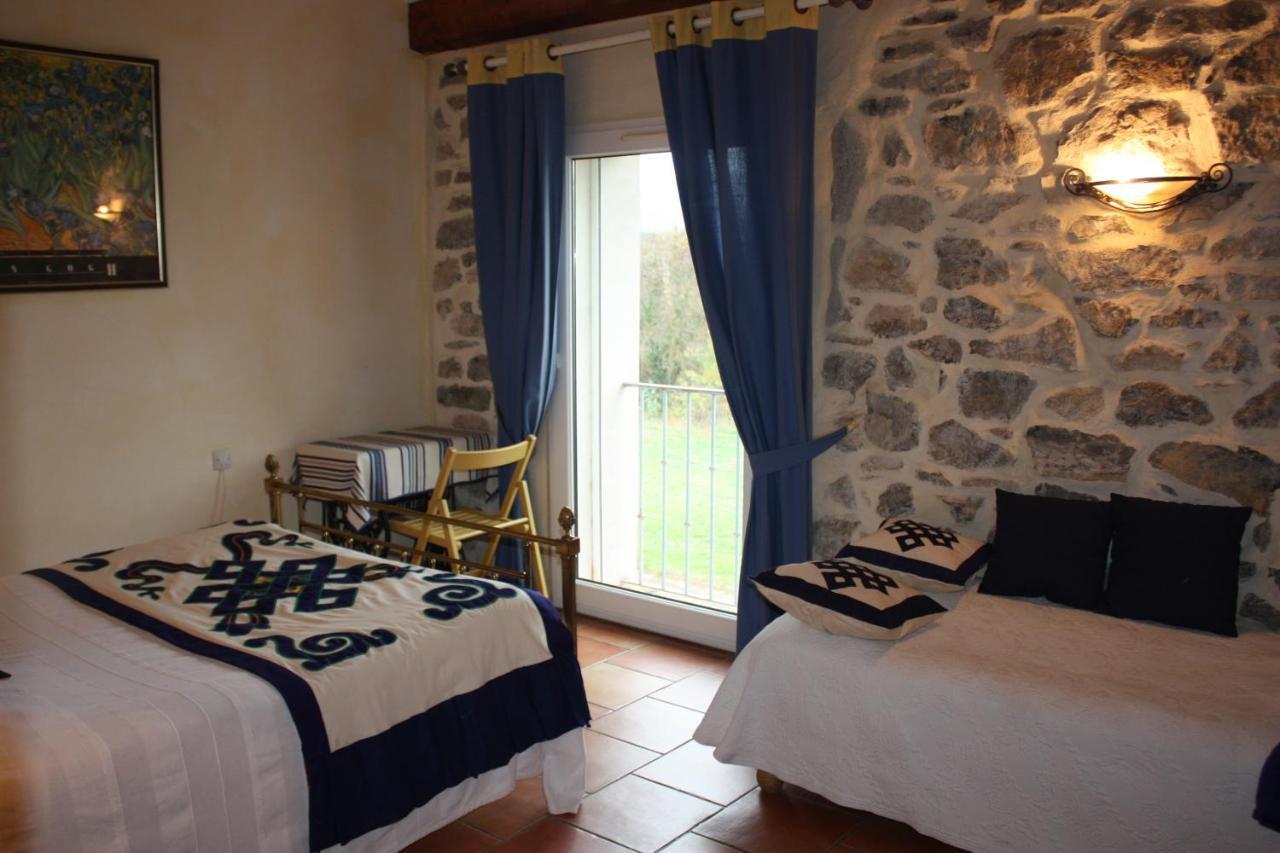 Domaine De "Creva-Tinas" Bed & Breakfast Mailhac Room photo